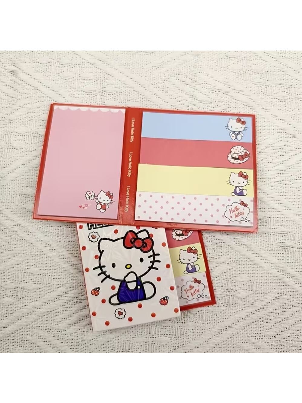 #6849 Hello Kitty 100 Piece Mini Sticky note book for pocket, purse or wallet